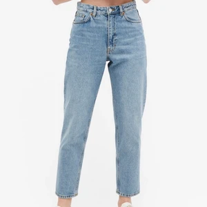 Taiki jeans - Säljer mina taiki jeans från Monki. Storlek 24. Bra skick 💓 Nypris 400