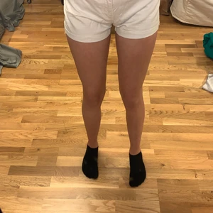 Vanliga vita shorts - Vanliga shorts som jag tröttnat på