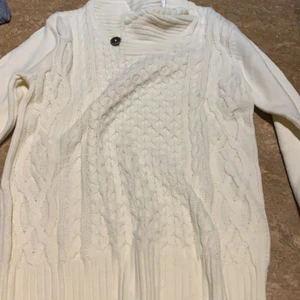 Vit tröja  - Skön och varm