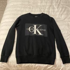 Calvin Klein sweatshirt 