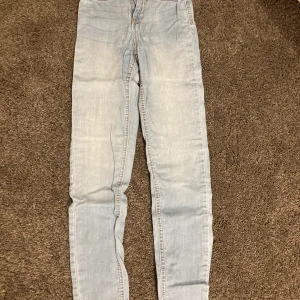 Från gina storlek xs - Sitter jätte bra , bra skick 