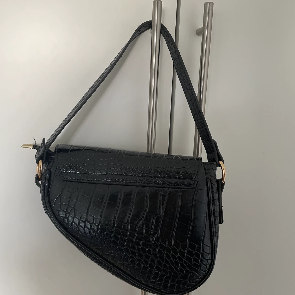 Svart handväska  - 90