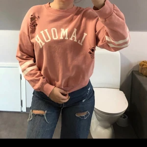 rosa sweatshirt - använd få gånger men i jättebra skick. 💘