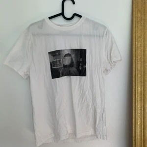 t-shirt stay  - Använd fåtal gånger, nyskick.