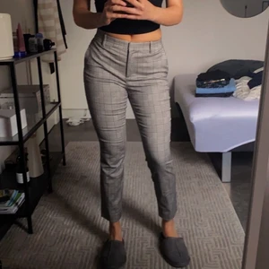 Kostymbyxor - Ett par rutiga kostymbyxor som jag aldrig använt!