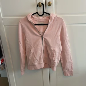 Zadig kofta!  - Säljer min älskade zadig kofta! Nypris cirka 1000 kr men säljer för 500. Inte använt särskilt mycket så i fint skick! Skriv för mer detaljer!🥰🥰