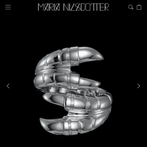 Ring marianilsdotter - Intressekoll på min claw ring double från marianilsdotter🤍🤍använder inte så mycket längre, storlek 18 