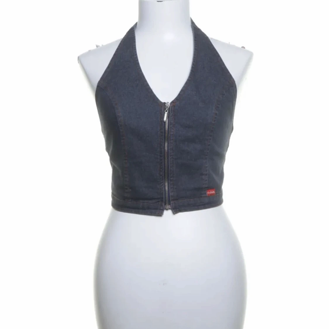 Halterneck jeanstopp