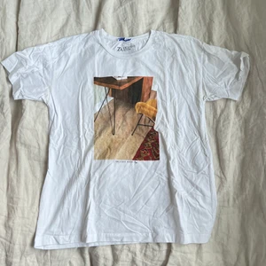 tshirt - vill bli av med en hel del, se profilen, pris kan absolut diskuteras! 