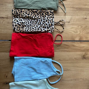 Blandade Linnen - Blandade linnen från gina, newyorker! Sparsamt använt skick. Storlek S i allt utom det mörkgröna som är M! 30kr styck och köparen står för frakt!✨