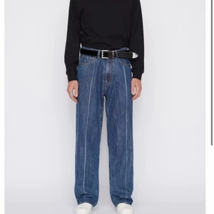 Our legacy third cut worn blue nep  - Säljer mina our legacy third cuts worn blue nep! Storlek 30/32 knappt använda nypris 2800 så ett riktigt steal!