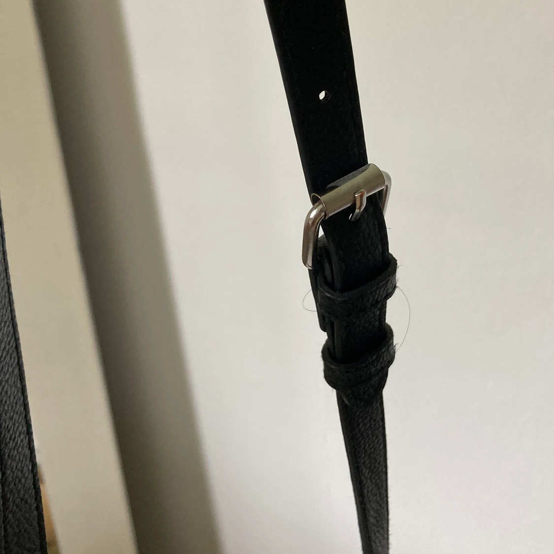 Rund axelremsväska - 90