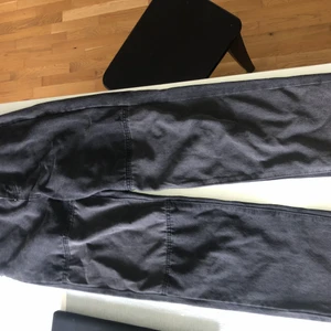 Lunaetoi - Jeans från en hemsida som heter lunaetoi, använda en gång och tvättade. Storlek S men skulle nog själv vilja säga mer xs. Ny pris 287kr, men säljer de för 170kr + frakt. 