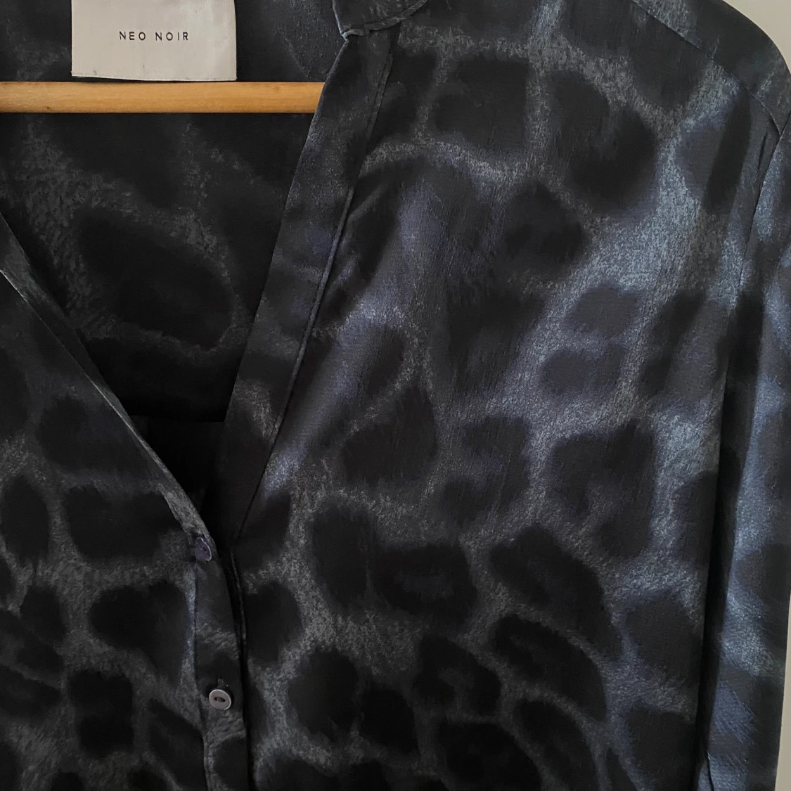 Neo noir tröja