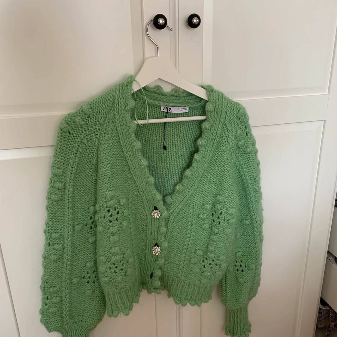 Grön stickad kofta - 91
