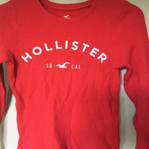 Hollister small 100:- Zara fest Ny 150:- Etys skor 37  - Hollister nyskick small 100:- Zara Fest ny 159:- etys skor 37 500:-
