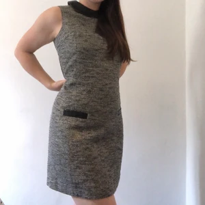 Golden Dress - Dress gold impression, with leather details on the pockets and collar from nice French Brand Zapa (made in France)