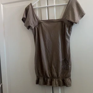 Gullig topp från disel  - Tröja från disel, lite längre modell då den är lite 2000-tals stil