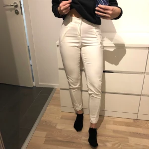 Helt nya kostymbyxor  - Storlek XS/32, men passar mig som är S