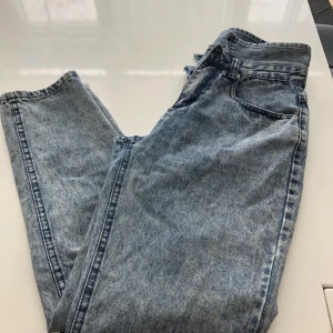 Boohoo Blue Jeans - Strl 36 fräscha Mumjeans 