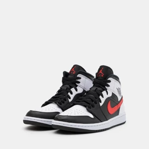 Jordans Air Mid 1 - Skor