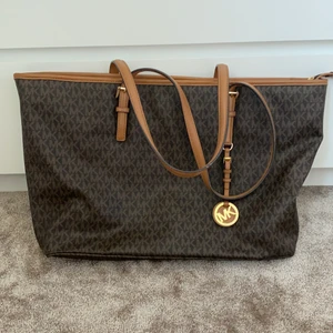 Michael kors väska, oanvänd - Oanvänd michael kors väska