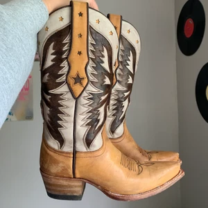 Cowboy boots  - Cowboy boots i fint skick 