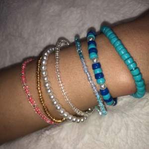 designa ditt egna armband!!! välj pärlor och design ⚡️⚡️⚡️ Vid köp av 3 armband kommer en liten rabatt! 