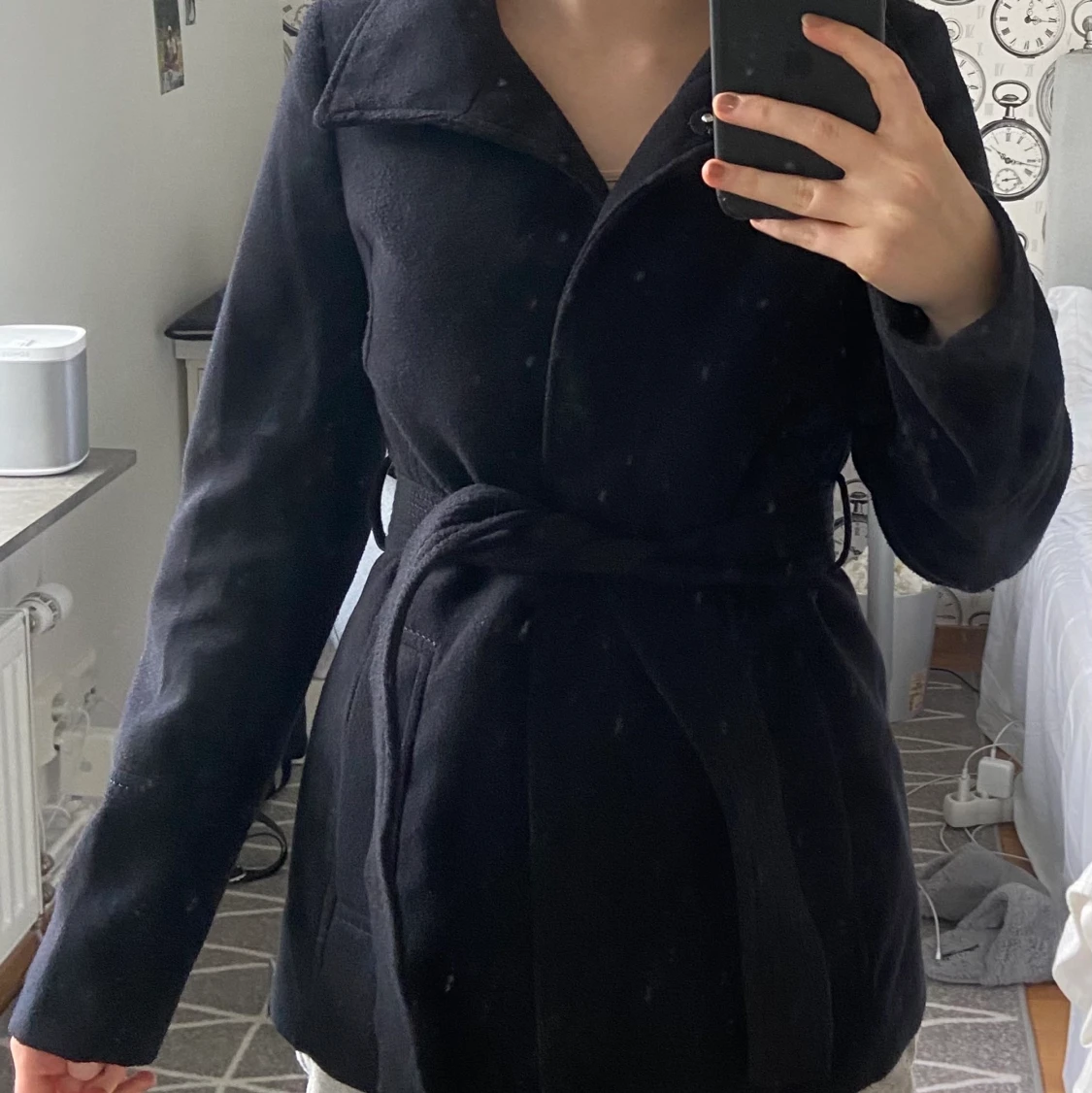 Mörkblå kappa från H&M - 90