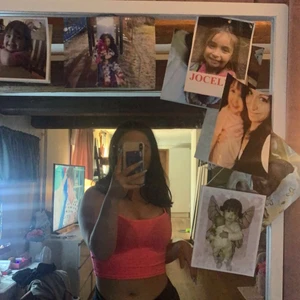 H&M  - H&M, storlek S den är använd 3 gånger, 5 månader gammalt ungefär, passar bra till vilka jeans som helst och mjukis