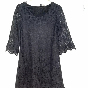 Spetsklänning - Fint skick