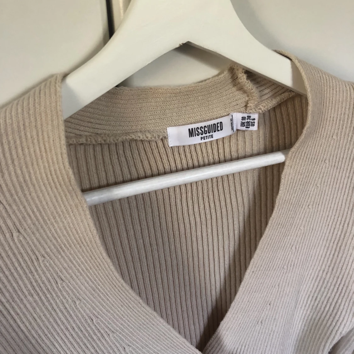 Stickad tunn ”kofta” - 91