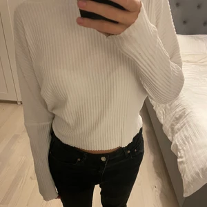 Tröja - Vit simpel tröja, najs till vardags! 