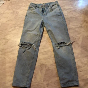 Jeans - Gina tricot jeans som är nya aldrig använda❤️ strl 36