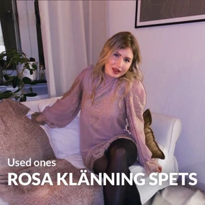 Rosa spetsklänning - Skitsnygg men kommer aldrig till användning tyvärr.. använd endast en gång.