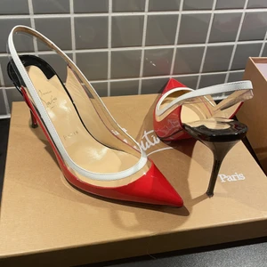 39 -  Som nya används tre gånger. 10cm klack