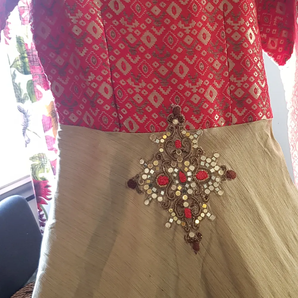 Indisk klänning . Klänningar.