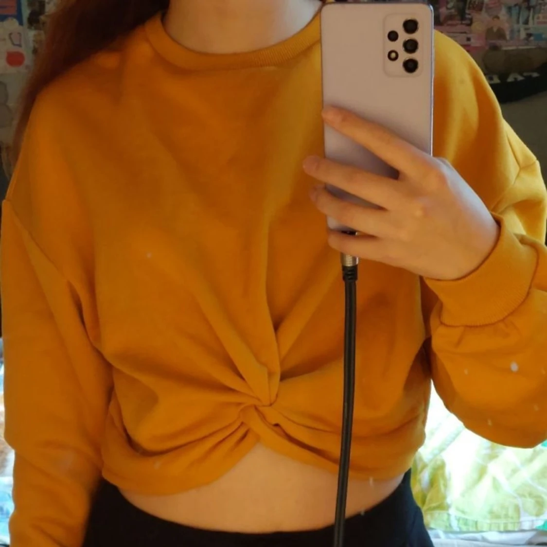 Orange tjock magtröja