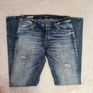 Jack&Jones men jeans - Once wear. Like a new. No damages. All lenght 116cm.