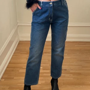 Baggy jeans från Carhartt - Skitnice jeans! Köpte de second hand men aldrig använt pga snäppet för korta på mig (enligt min smak) är 174☺️