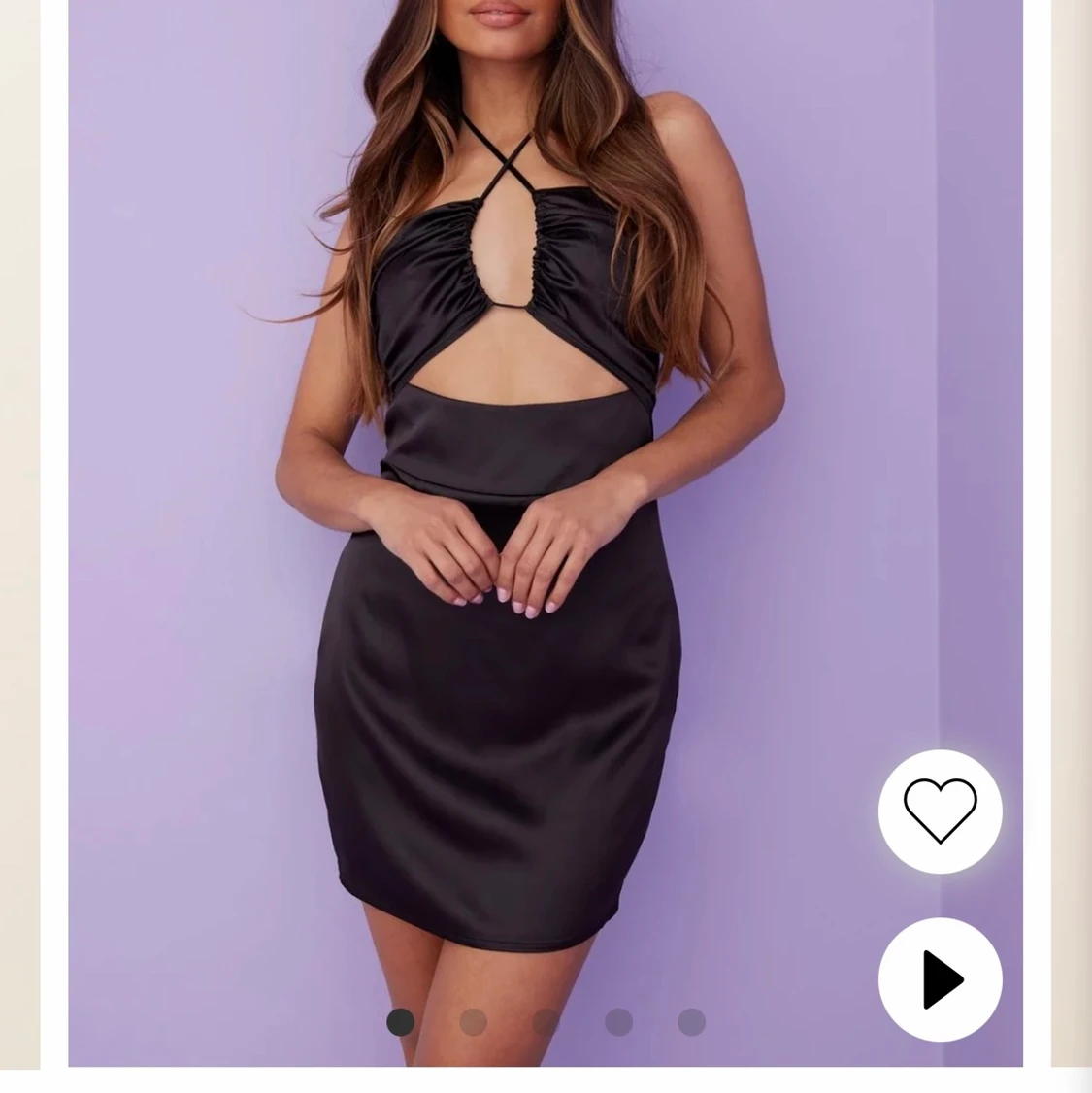 Helt oanvänd klänning med lappen på