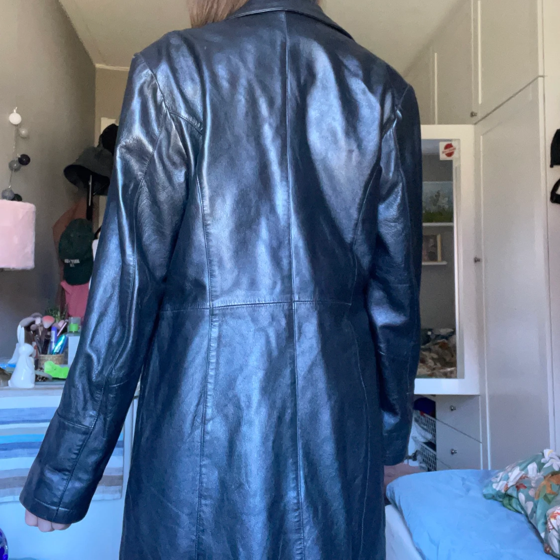 Lång skinnjacka  - 90