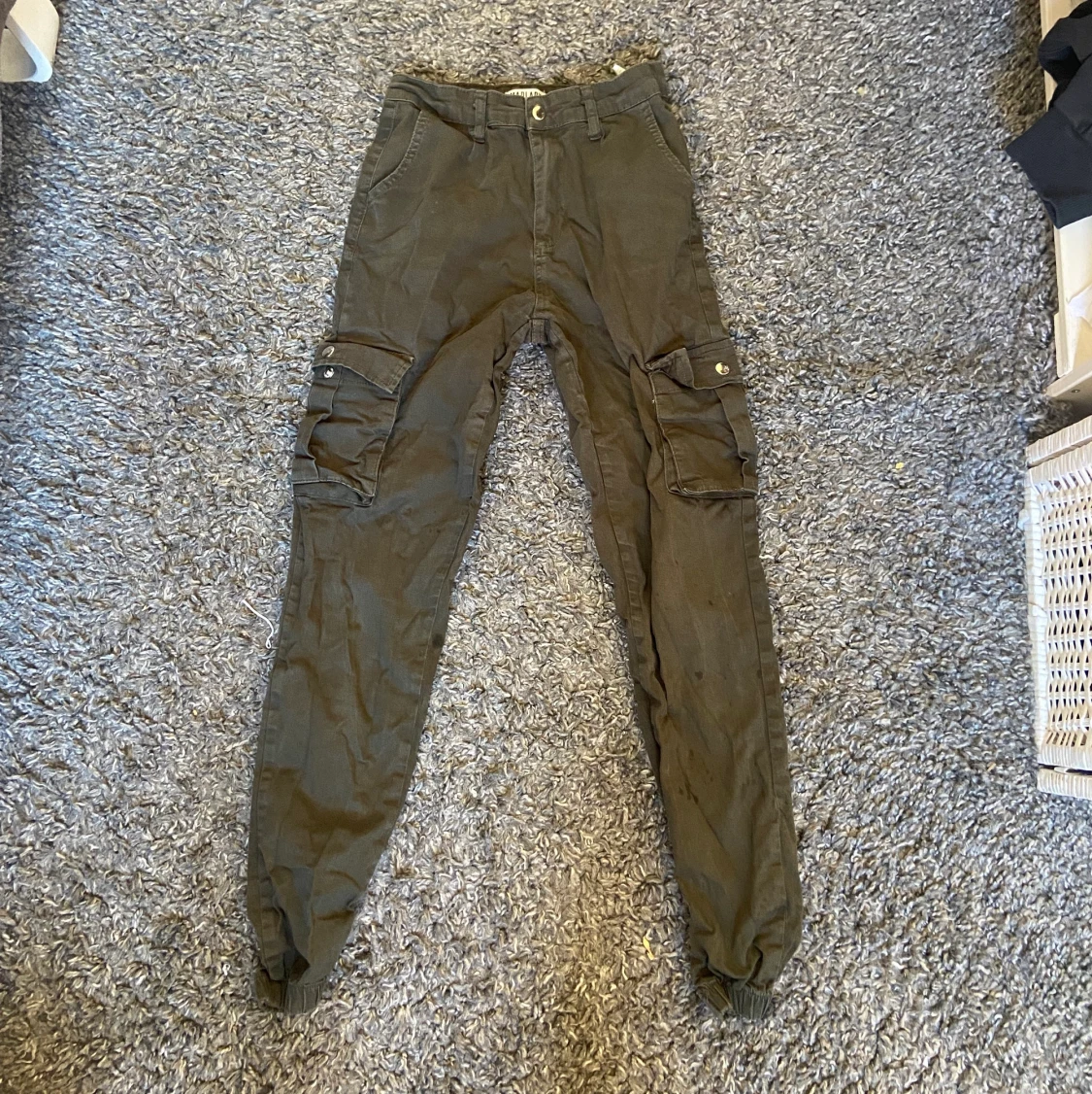 Cargo pants från madlady i storlek S