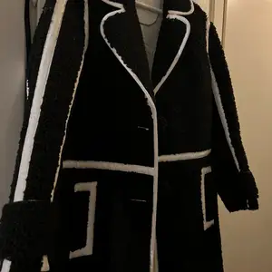 Stand studio coat size small like new text me for more pics
