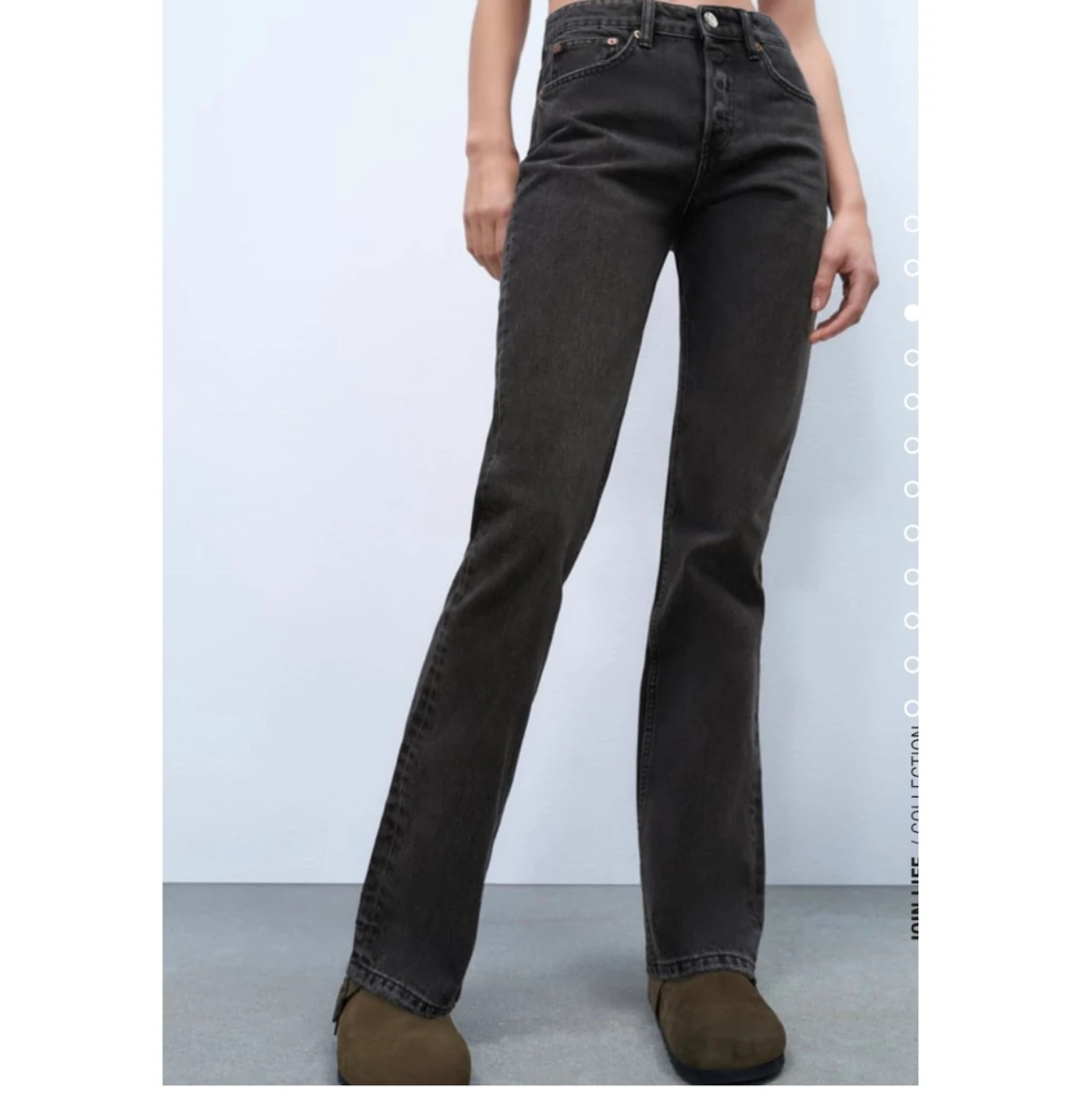 Populära slutsålda zarajeans