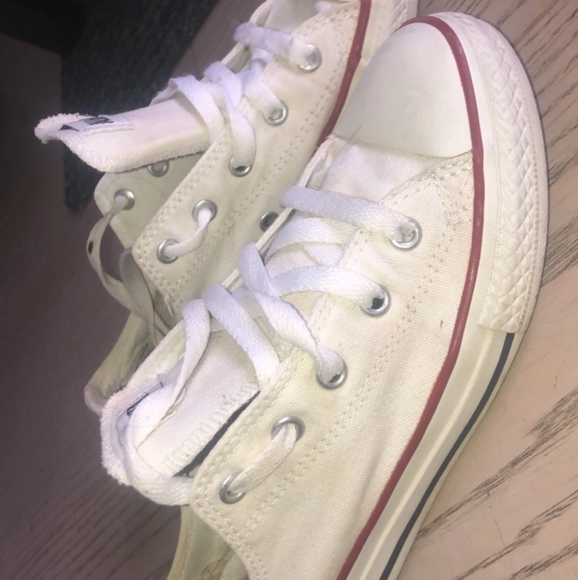 Vita convers i storlek 38  - 91