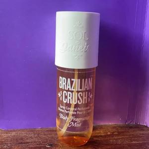 Brazilian Crush Body Fragrance Mist240ml - Köpt på Nelly för 6 månader sedan. Oanvänd! 