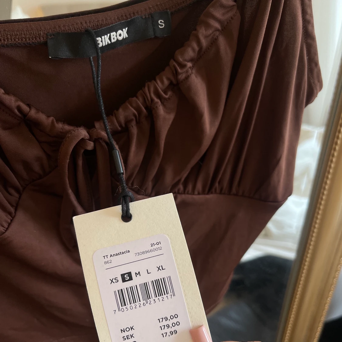 Linne från bikbok  - 91