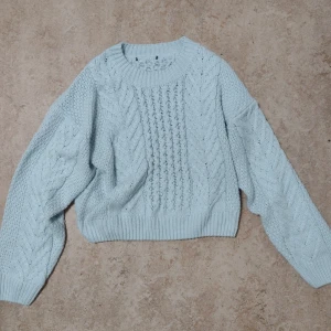 HM - Superfin tjockare tröja 