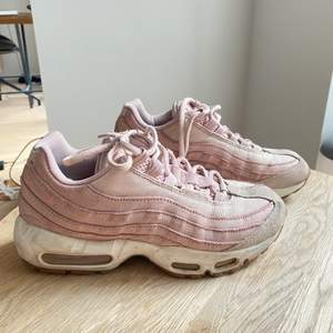 Rose pink Nike Air Max, good condition